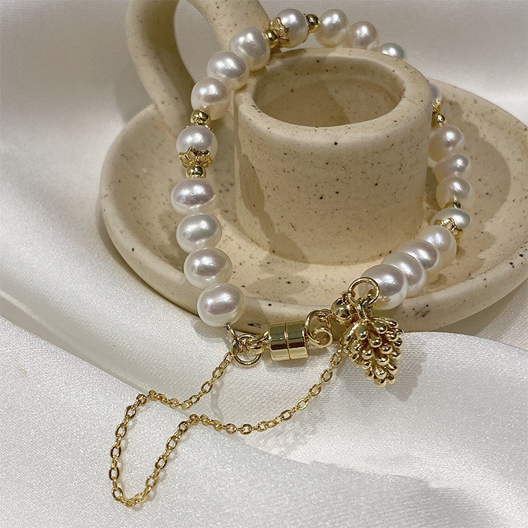 Gelang Gesper Magnet Air Tawar Biji Pinus