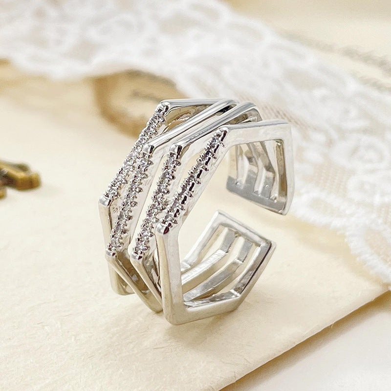 Xếp chồng vòng hình lục giác zircon