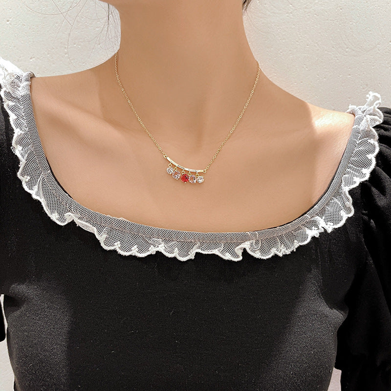 Red zircon pendant simple necklace necklace