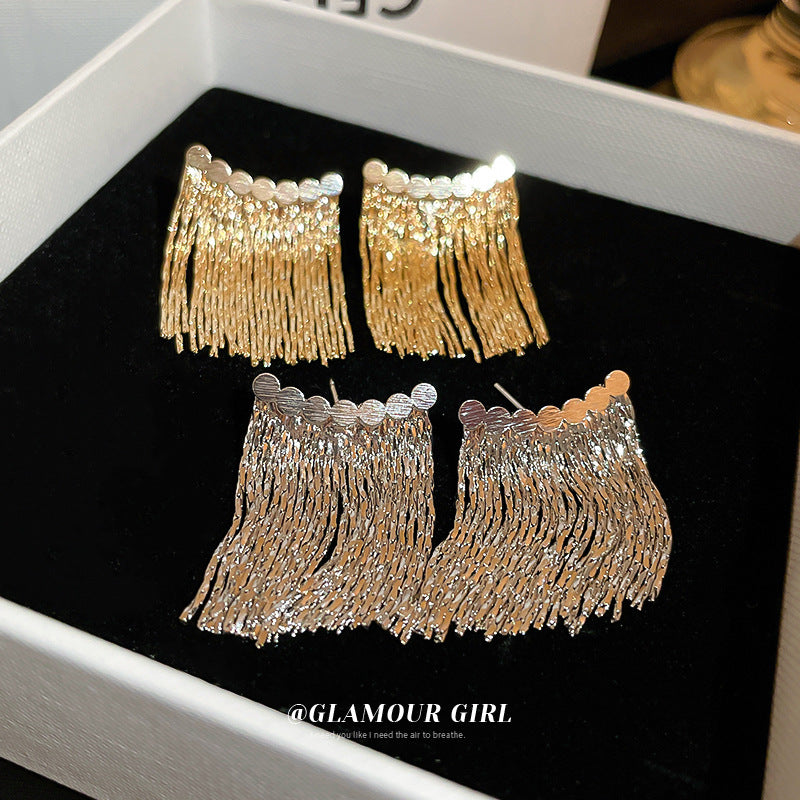 گوشواره زنجیر گوش منگوله ای فلزی