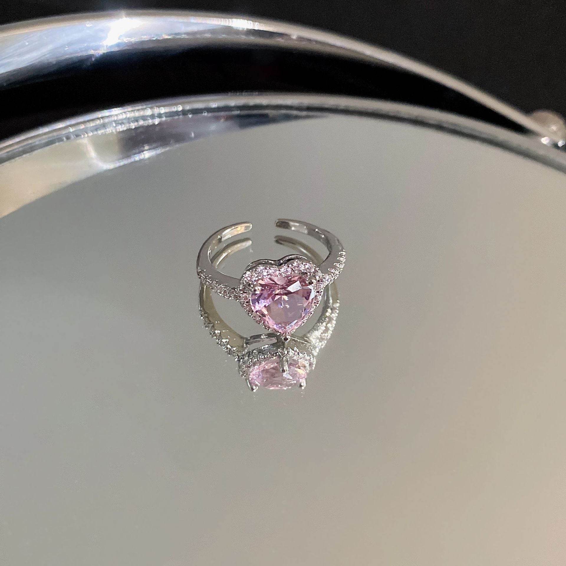 Zircon with Diamond Heart-Shaped Open Ring Cn0021