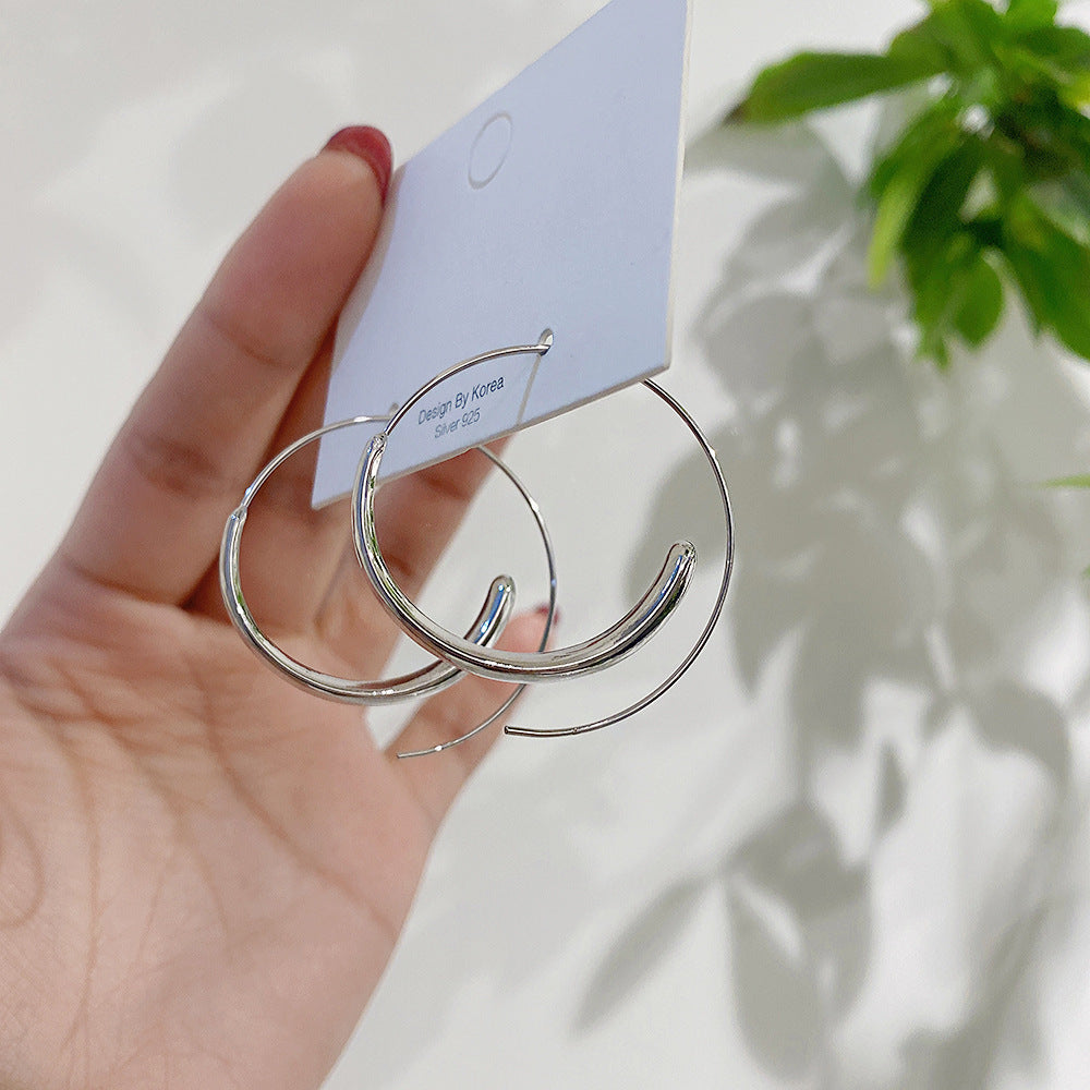 گوشواره مارپیچی دور گوش مد پشت متالیک