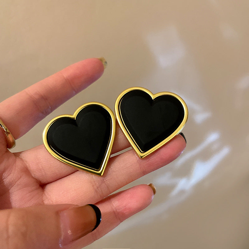 Sweet Kuchao Flu Dark Wind Ear Studs Cn0022