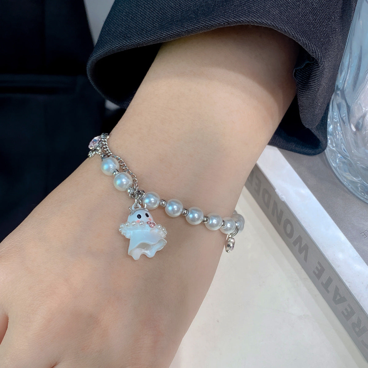 Beaded bracelet CN0079 for men and women