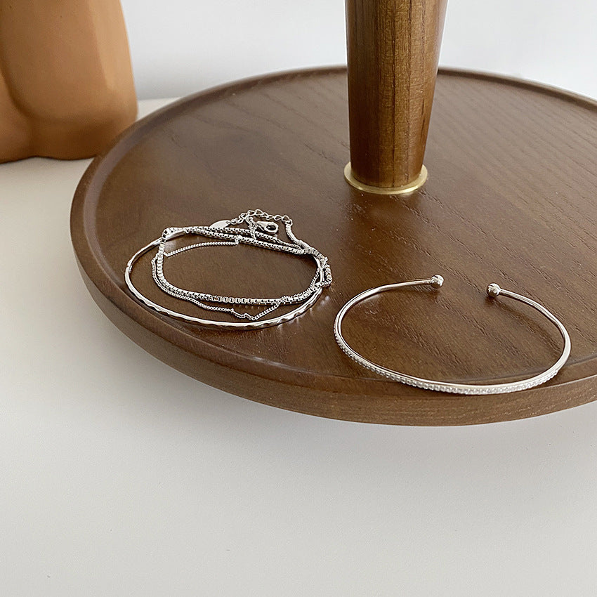 মাল্টি-লেয়ার ব্রেসলেট মহিলাদের বিপরীতমুখী ফ্যাশন মিনিমালিজম ব্যক্তিগতকৃত ব্রেসলেট ব্রেসলেট