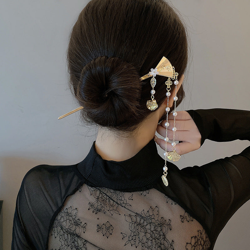 Antique Style Swing Hairpin Fan Tassel Hairpin