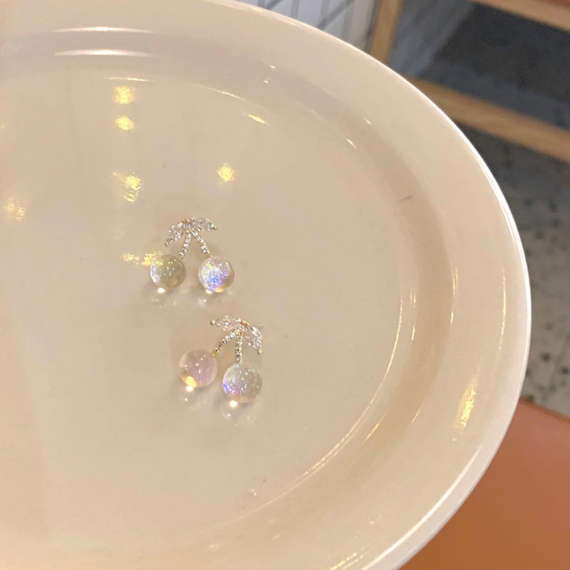 گوشواره کریستالی شیک و زیبا گوشواره میخی زنانه به شکل کریستال