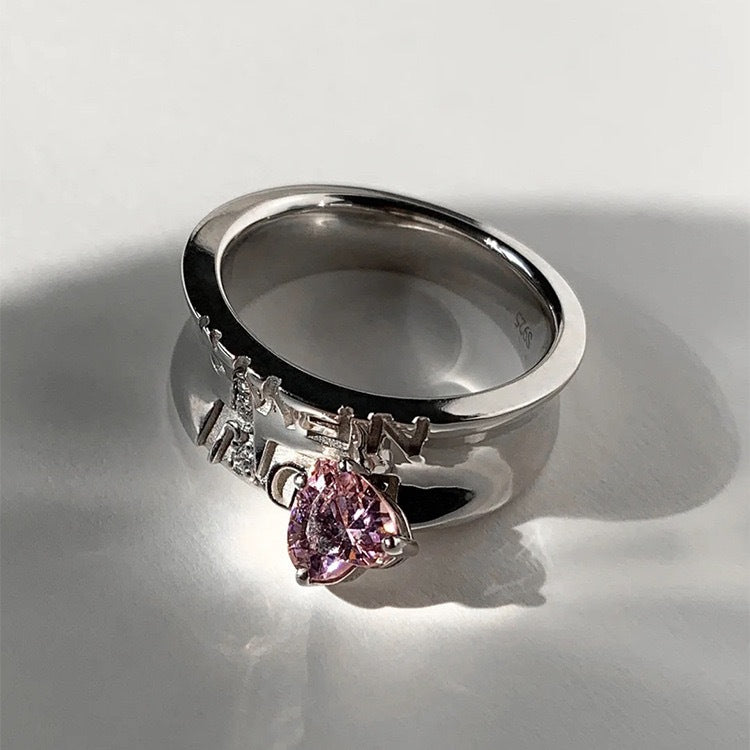 Irregular Zircon Heart-Shaped Open Ring CN0006