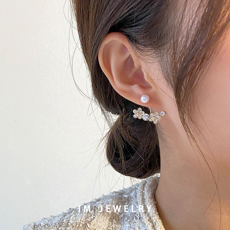 Korean Special-Interest Design Flower Female Stud Earrings Graceful Earrings