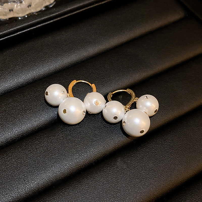 Retro Alphabet Zircon Earrings Cn0018