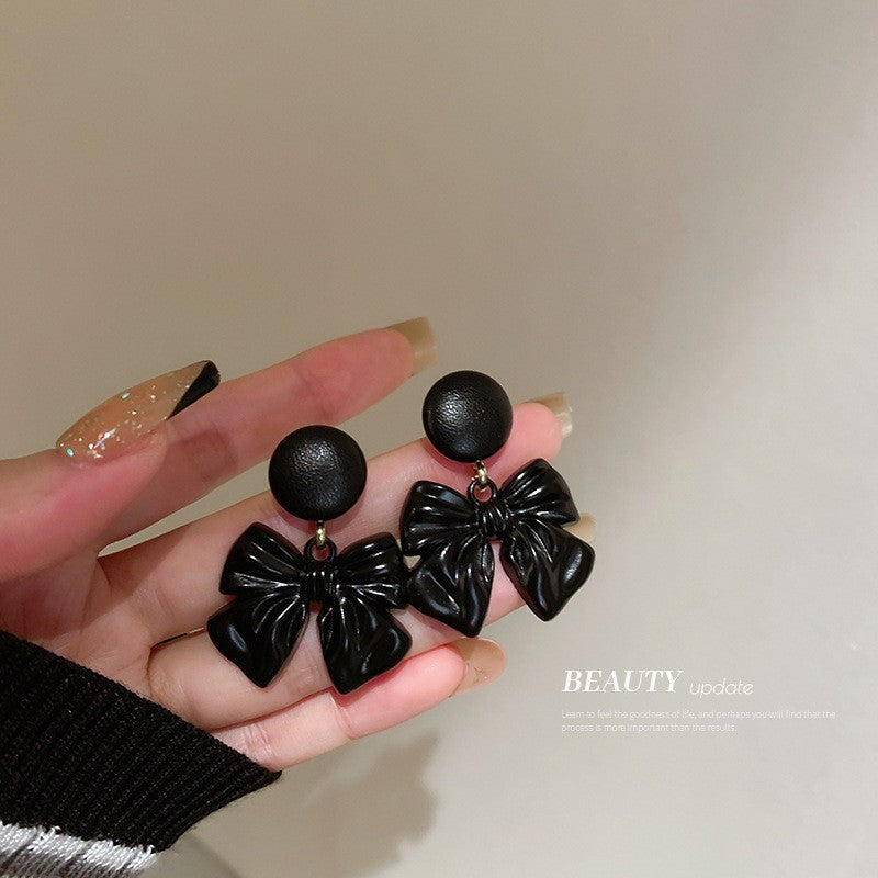 Sweet Kuchao Flu Dark Wind Ear Studs Cn0022