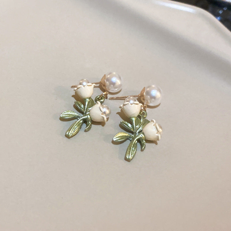 Silver Needle Flower Earrings Cn0020