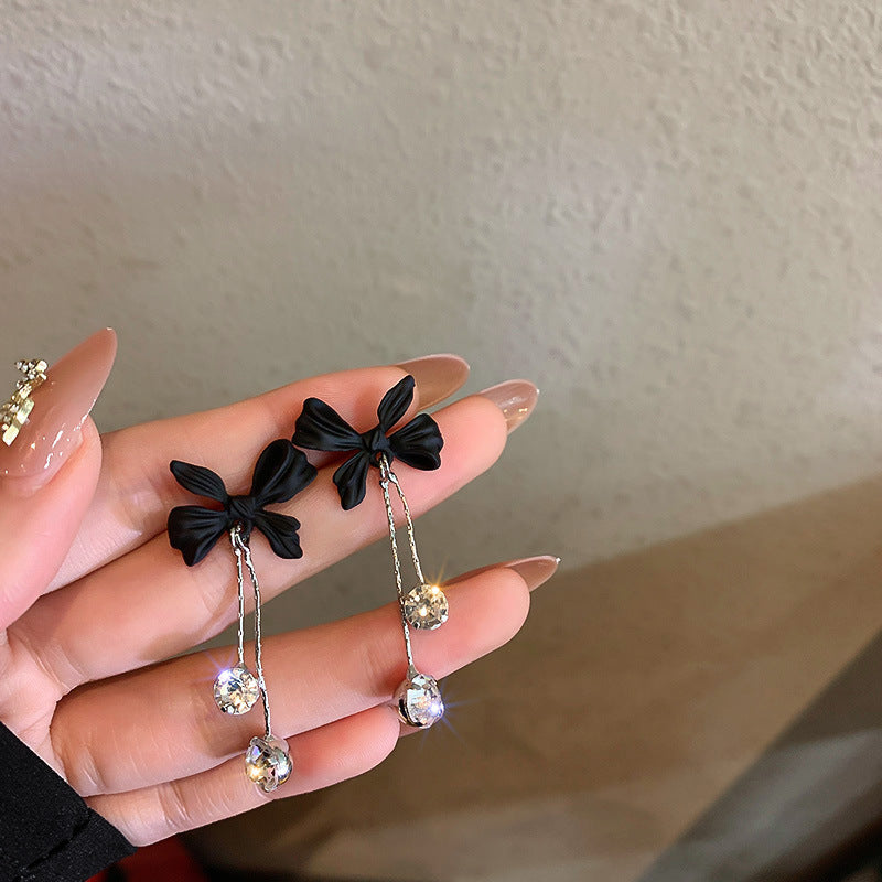 Sweet Kuchao Flu Dark Wind Ear Studs Cn0022