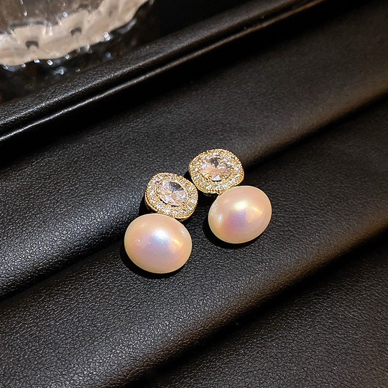 Retro Alphabet Zircon Earrings Cn0018