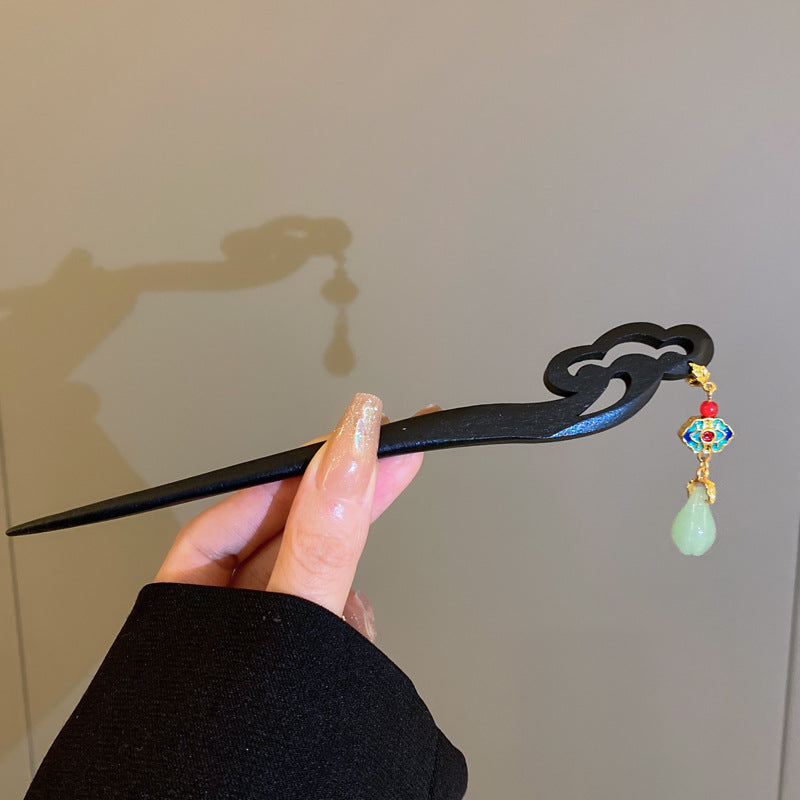 Fashion Tassel Rabbit Hairpin Cn0011