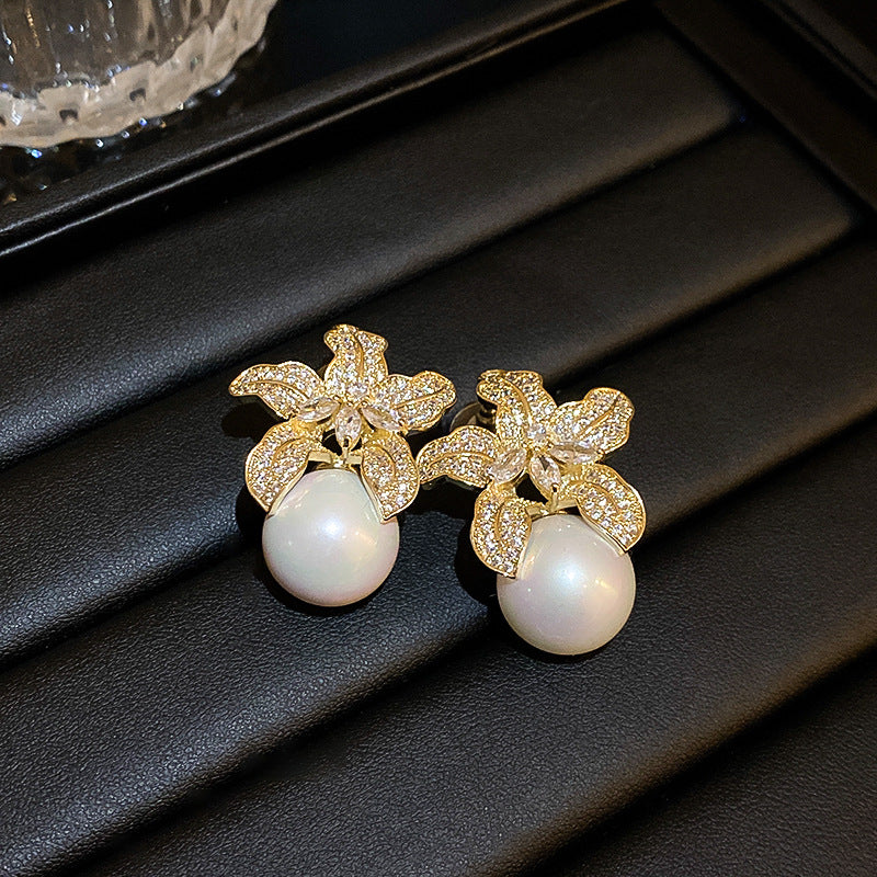 Retro Alphabet Zircon Earrings Cn0018