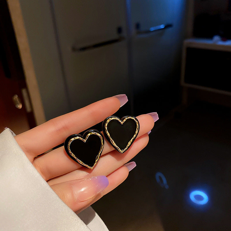 Sweet Kuchao Flu Dark Wind Ear Studs Cn0022