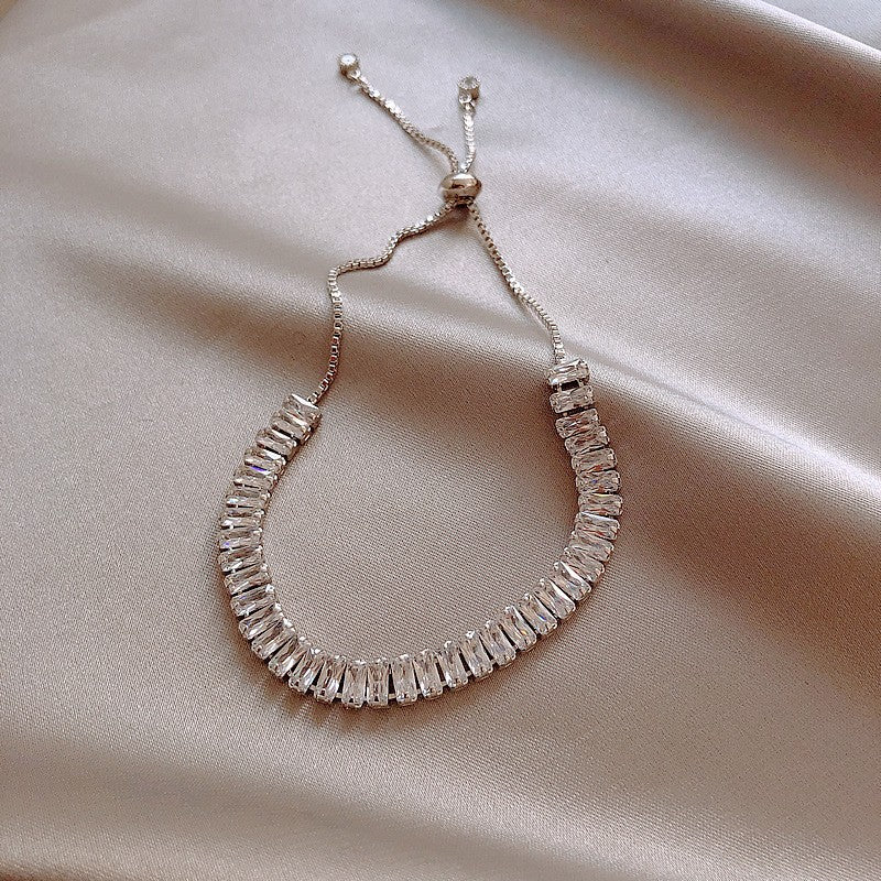 Zircon with Diamond Emerald Bracelet Cn0016