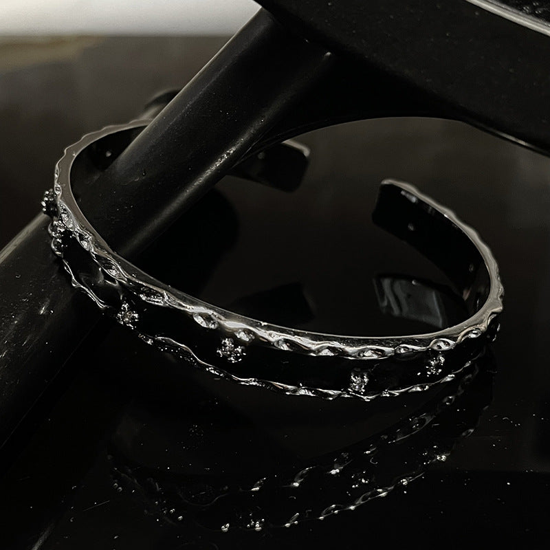 Enamel Snake Zircon Irregular Open-Ended Bracelet Cn0061