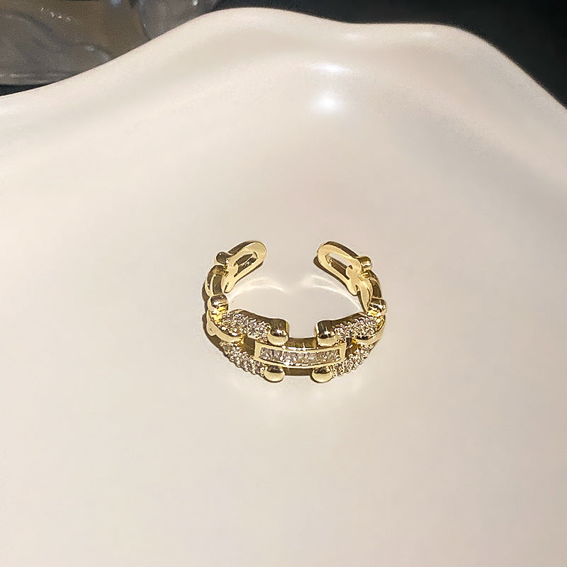 Emerald Zircon Stitching Ring Cn0015