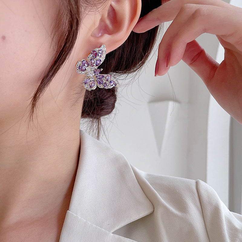 گوشواره های رنگی پیشرفته صنعت سنگین استریو پروانه