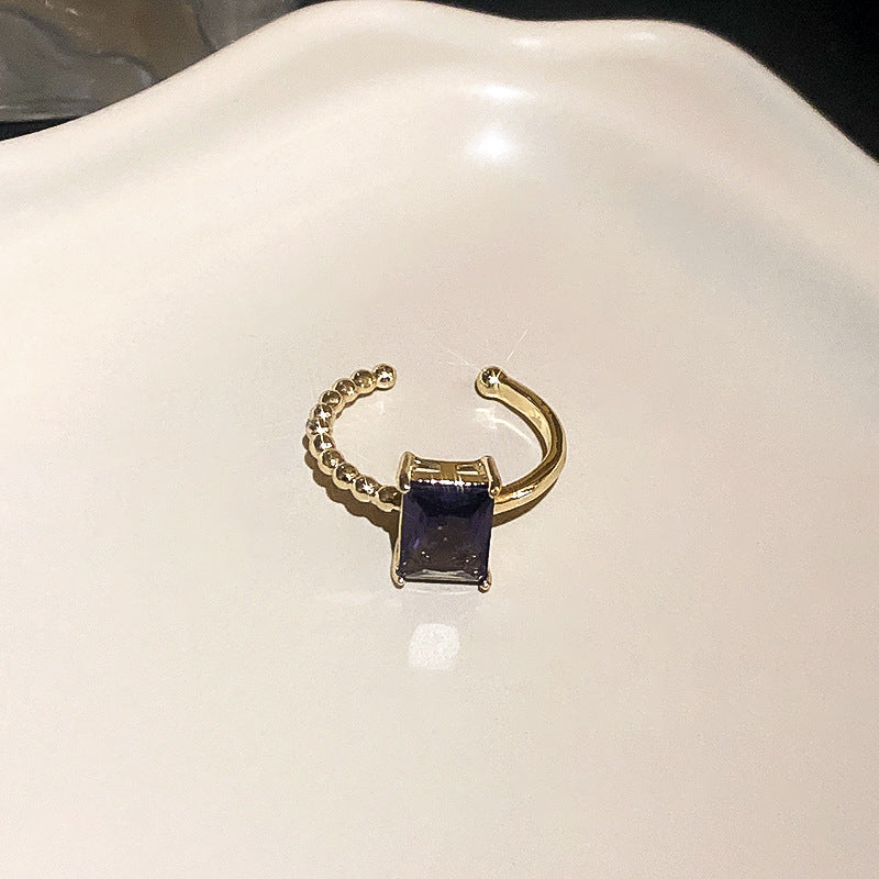 Emerald Zircon Stitching Ring Cn0015