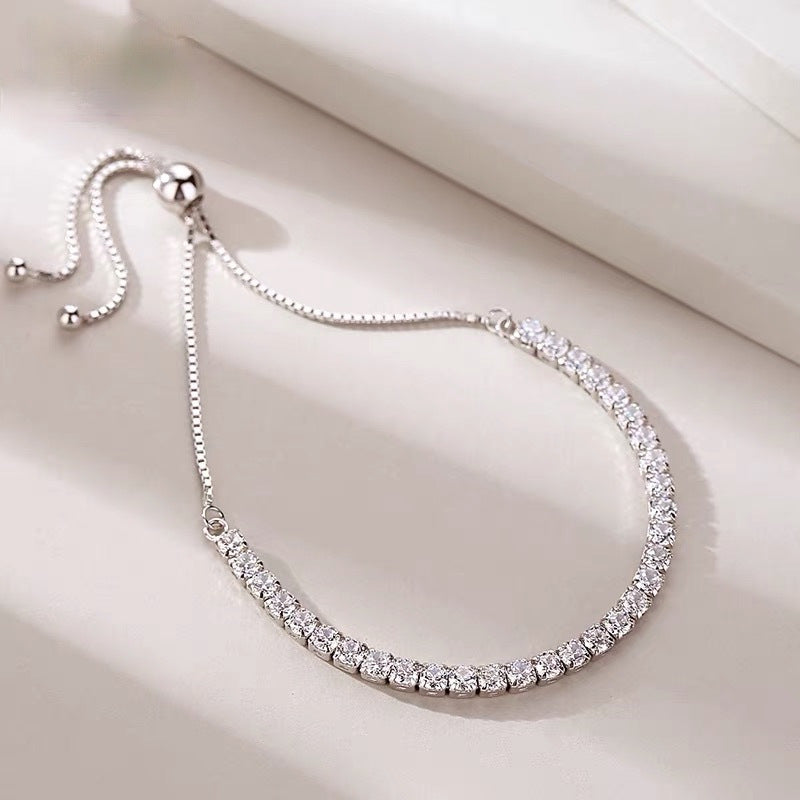 फॅशन आणि पूर्णपणे रत्नजडित स्टर्लिंग चांदीचे ब्रेसलेट