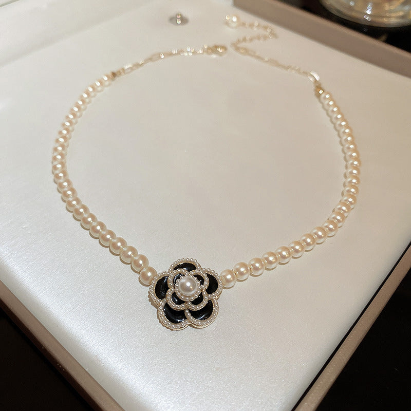 Diamond Flower Crystal Necklace Cn0023