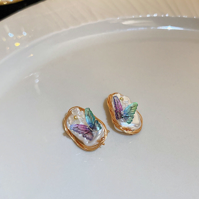 Retro Alphabet Zircon Earrings Cn0018