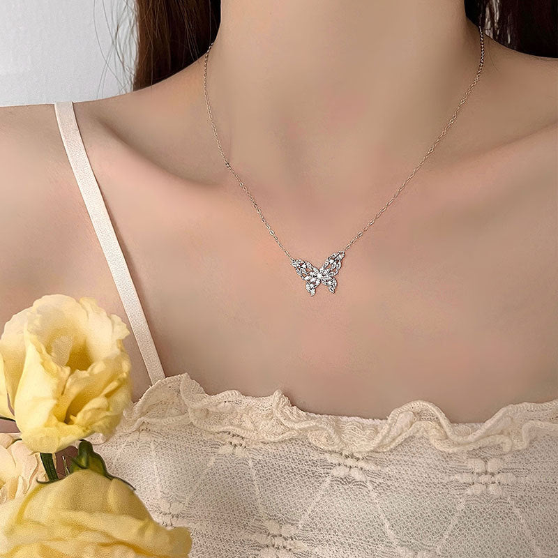 S925 سٹرلنگ سلور ڈائمنڈ جڑا ہوا تیتلی کا ہار