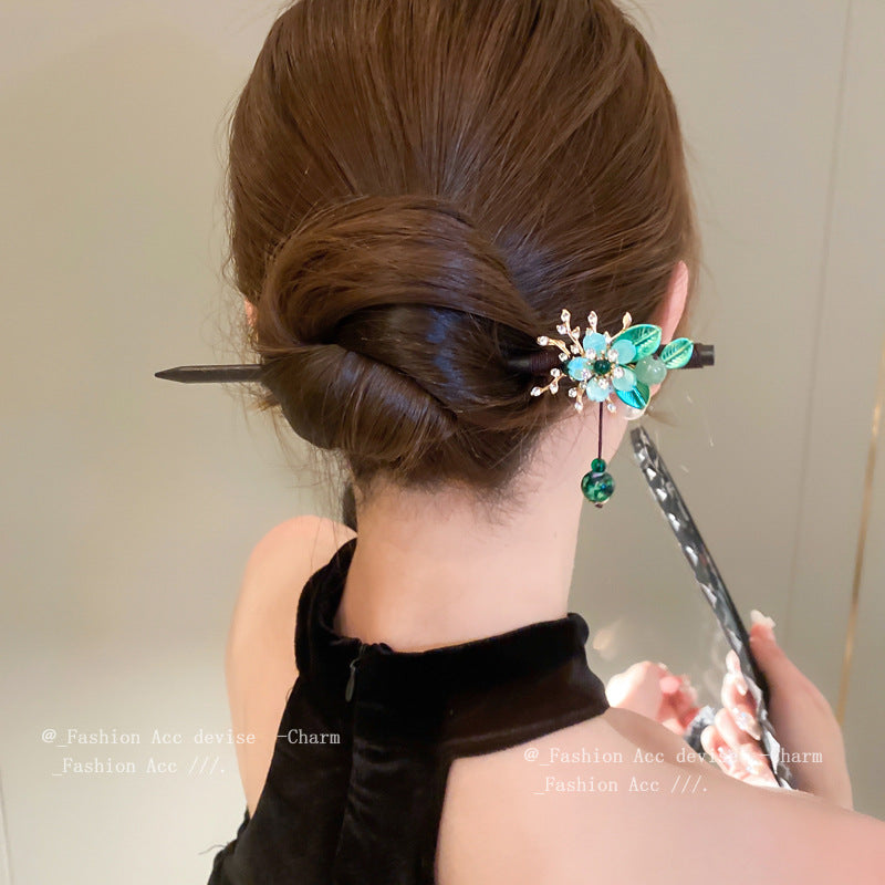 Fashion Tassel Rabbit Hairpin Cn0011