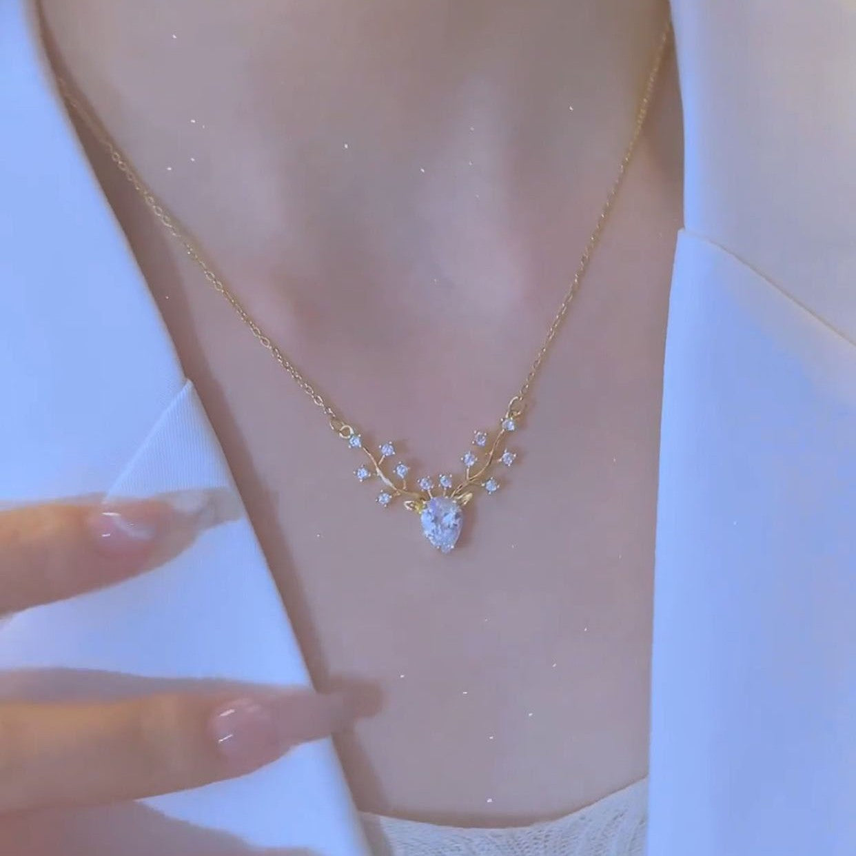 Little Dear Necklace Female Clavicle Chain