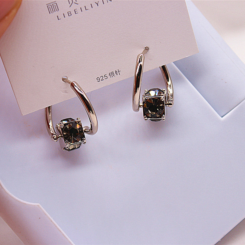 Маленькие хрустальные серьги для женщин, кольцо для ушей, новая мода, счастливые бусы, зажим для ушей