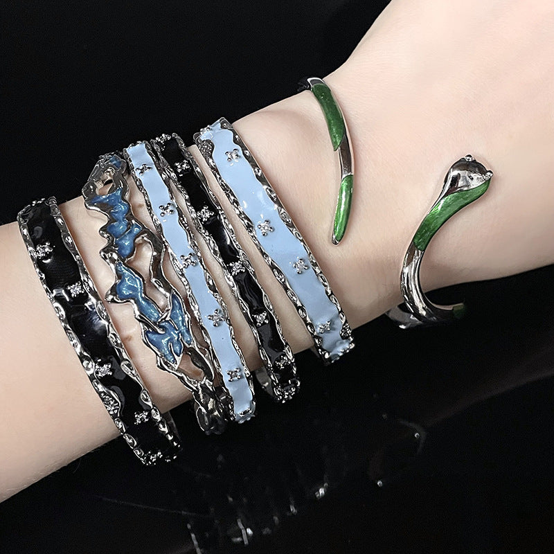 Enamel Snake Zircon Irregular Open-Ended Bracelet Cn0061