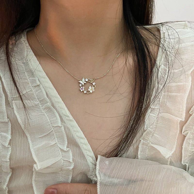 گوشواره گردنبند بدلیجات گل پروانه صدفی