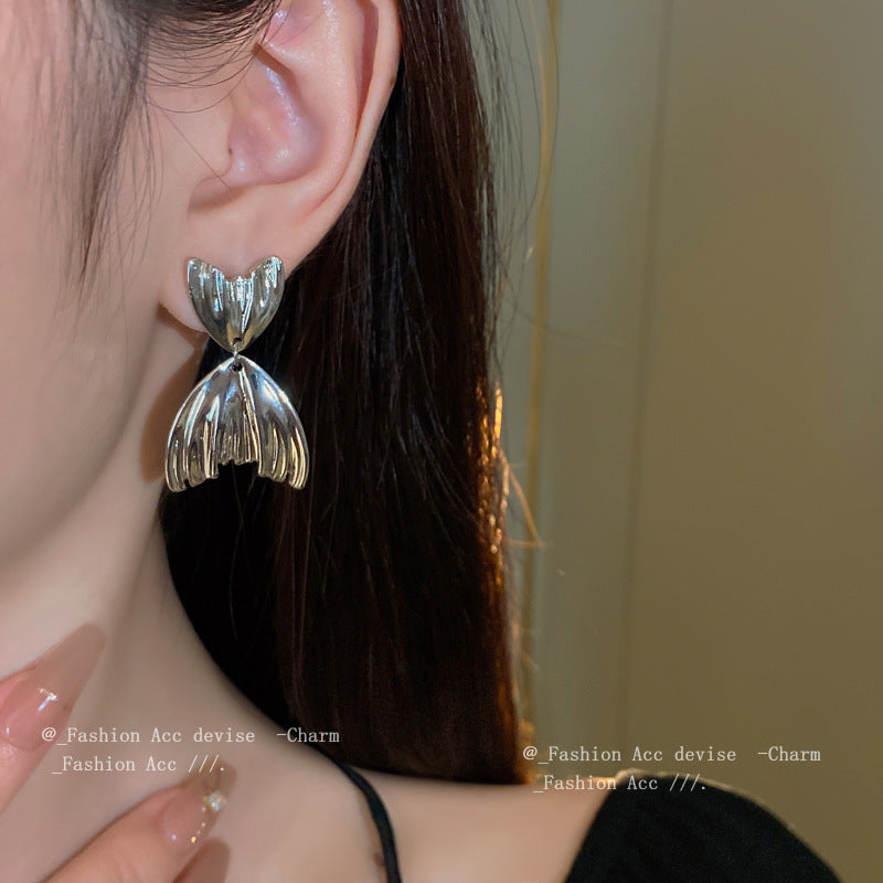 Personalized Fishtail Earrings Cn0215