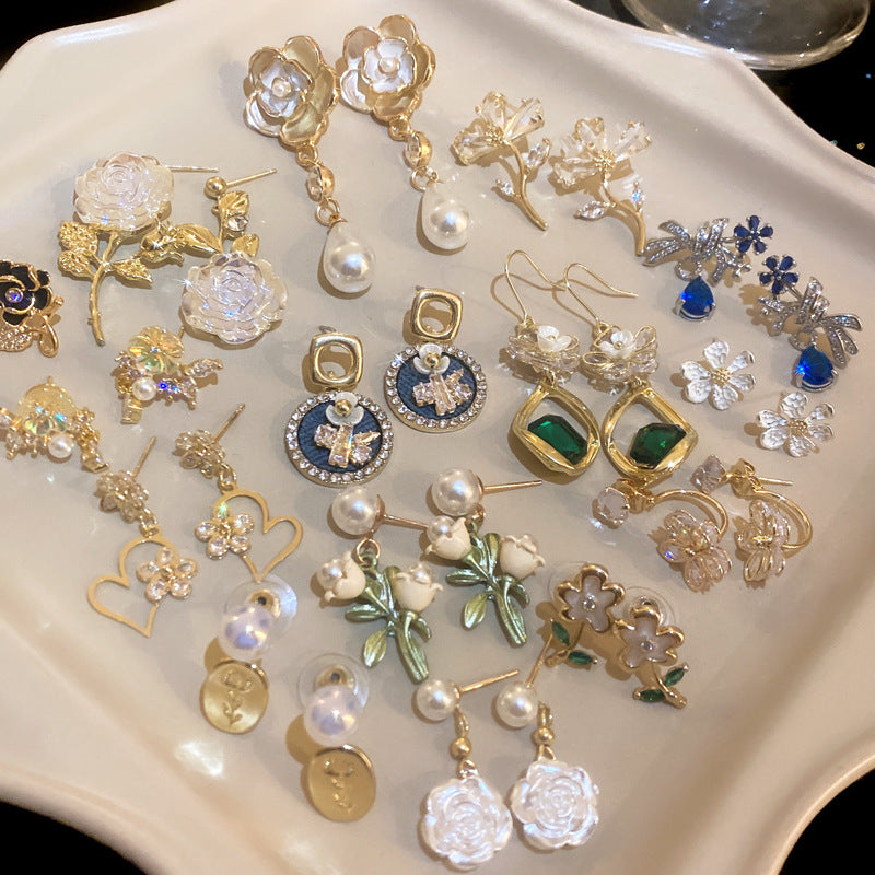 Silver Needle Flower Earrings Cn0020