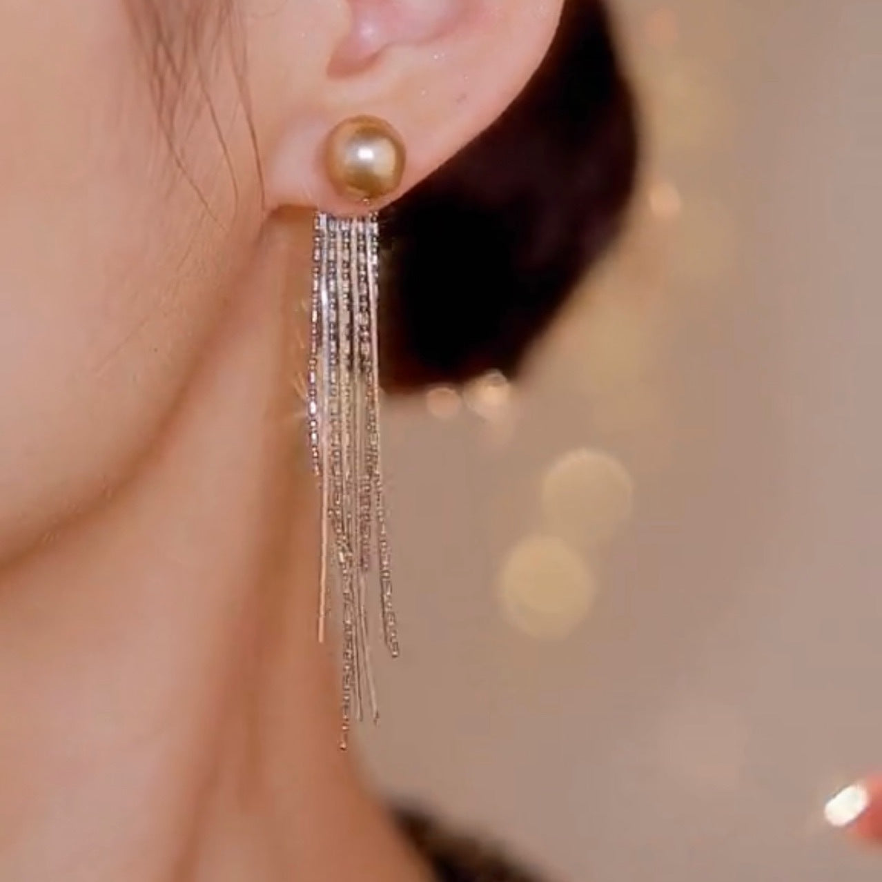 قطره گوش منگوله ای به سبک یکپارچهسازی با سیستمعامل