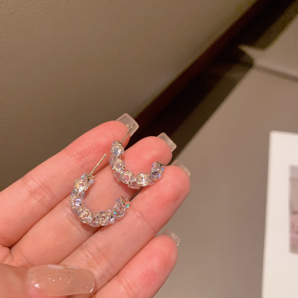 Zirkon Berbentuk C Anting Wanita Temperamen Liar Dipersonalisasi Anting