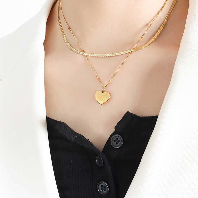 Double-Layer Clavicle Chain Love Pendant Necklace Cn0271