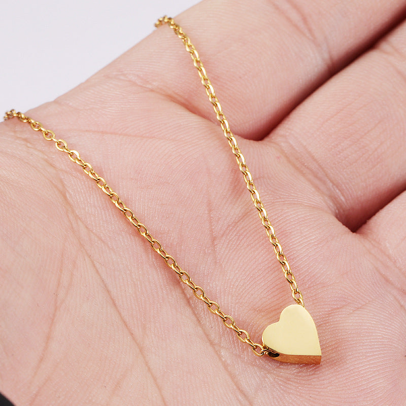 Perforated heart-shaped clavicle chain necklace cn0267