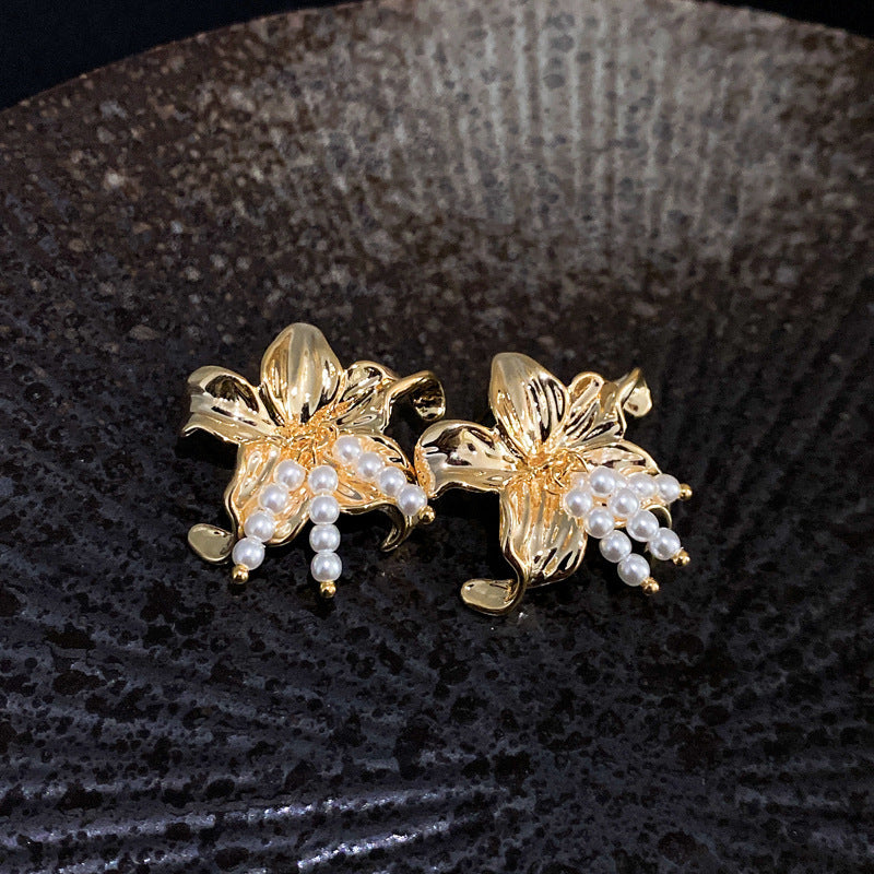 Love Palace Style Retro Stud Earrings Cn0019