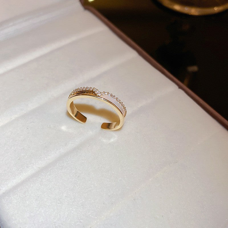 Emerald Zircon Stitching Ring Cn0015