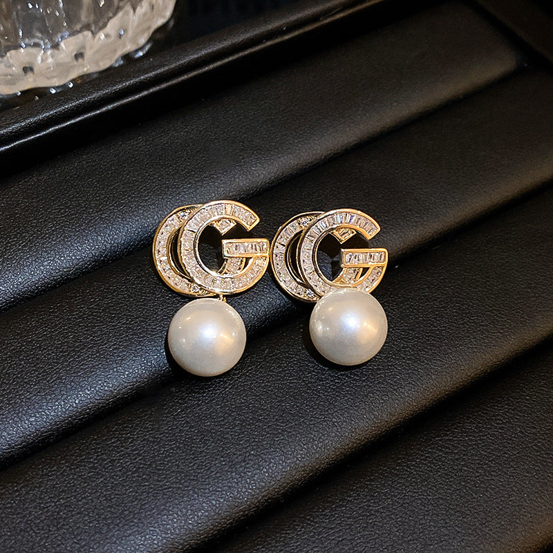 Retro Alphabet Zircon Earrings Cn0018