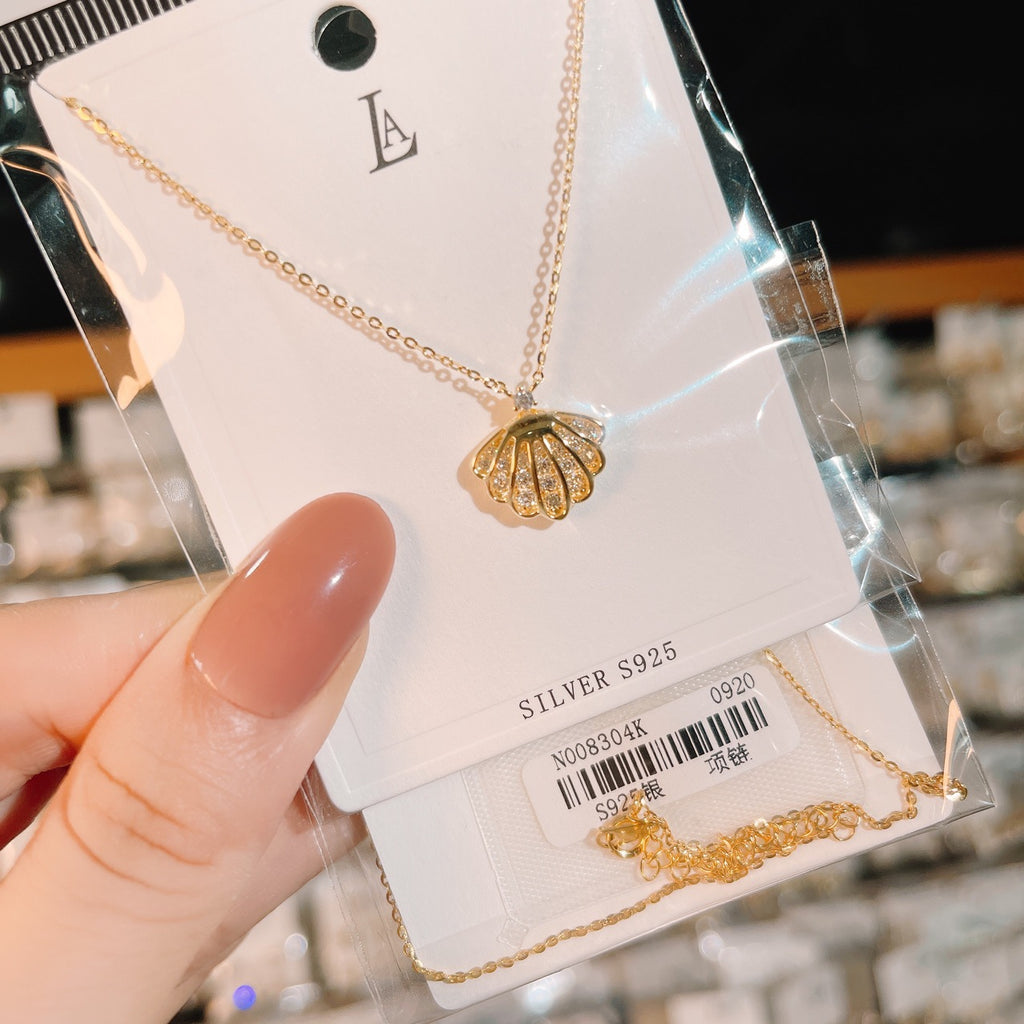 Zircon Inlaid Small Shell Pendant Necklace Clavicle Chain
