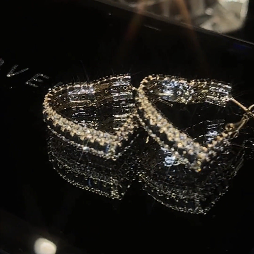 گوشواره قلب عشق مشکی کامل الماس حلقه گوشواره شکل قلب