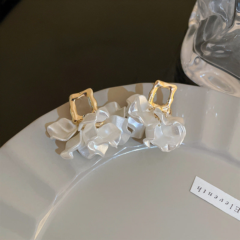 Geometric Flower Love Heart Earrings Cn0070