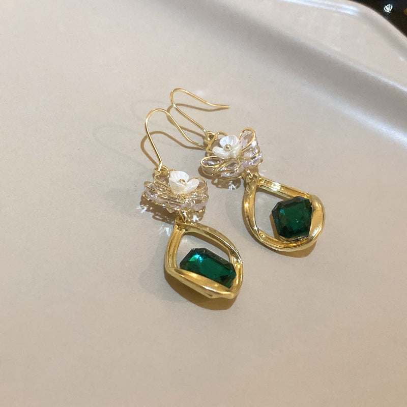 Silver Needle Flower Earrings Cn0020