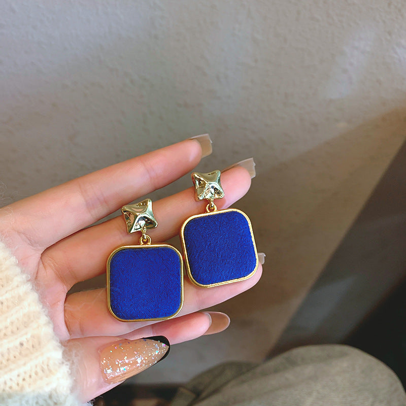 Klein Blue Earrings Cn0043