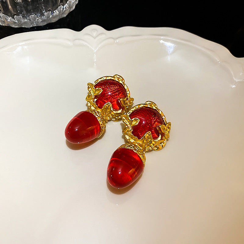 Love Palace Style Retro Stud Earrings Cn0019